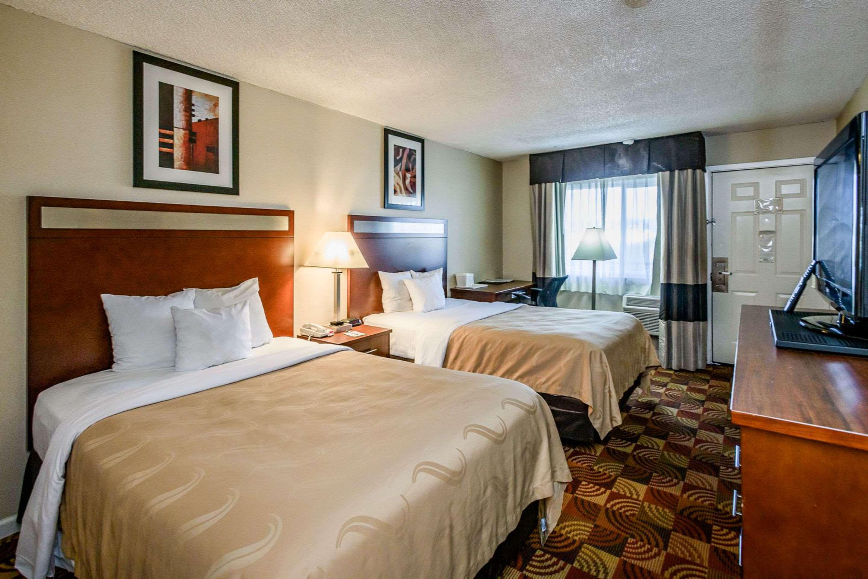 Quality Inn Redding Near I-5 Exterior photo