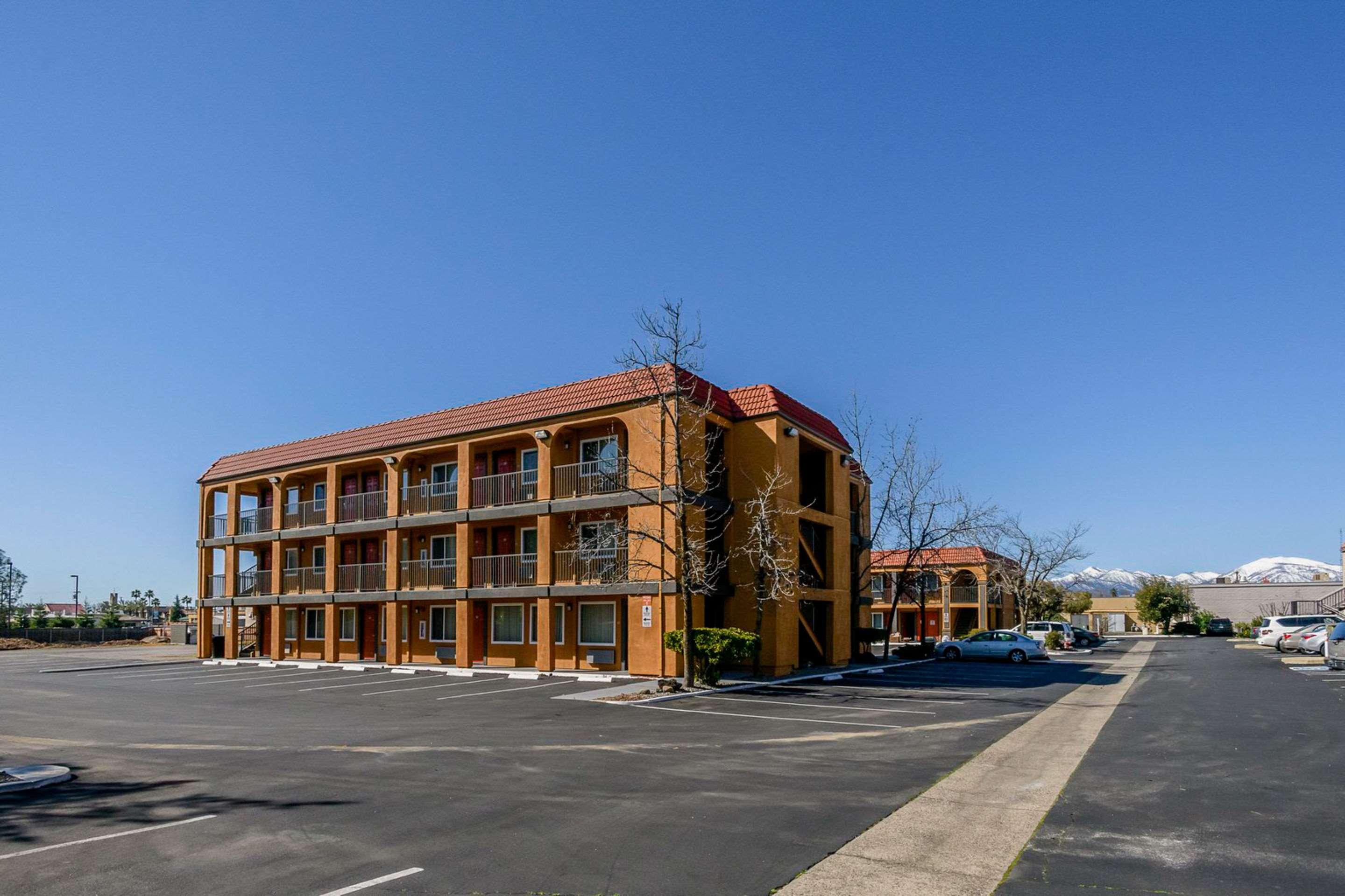 Quality Inn Redding Near I-5 Exterior photo